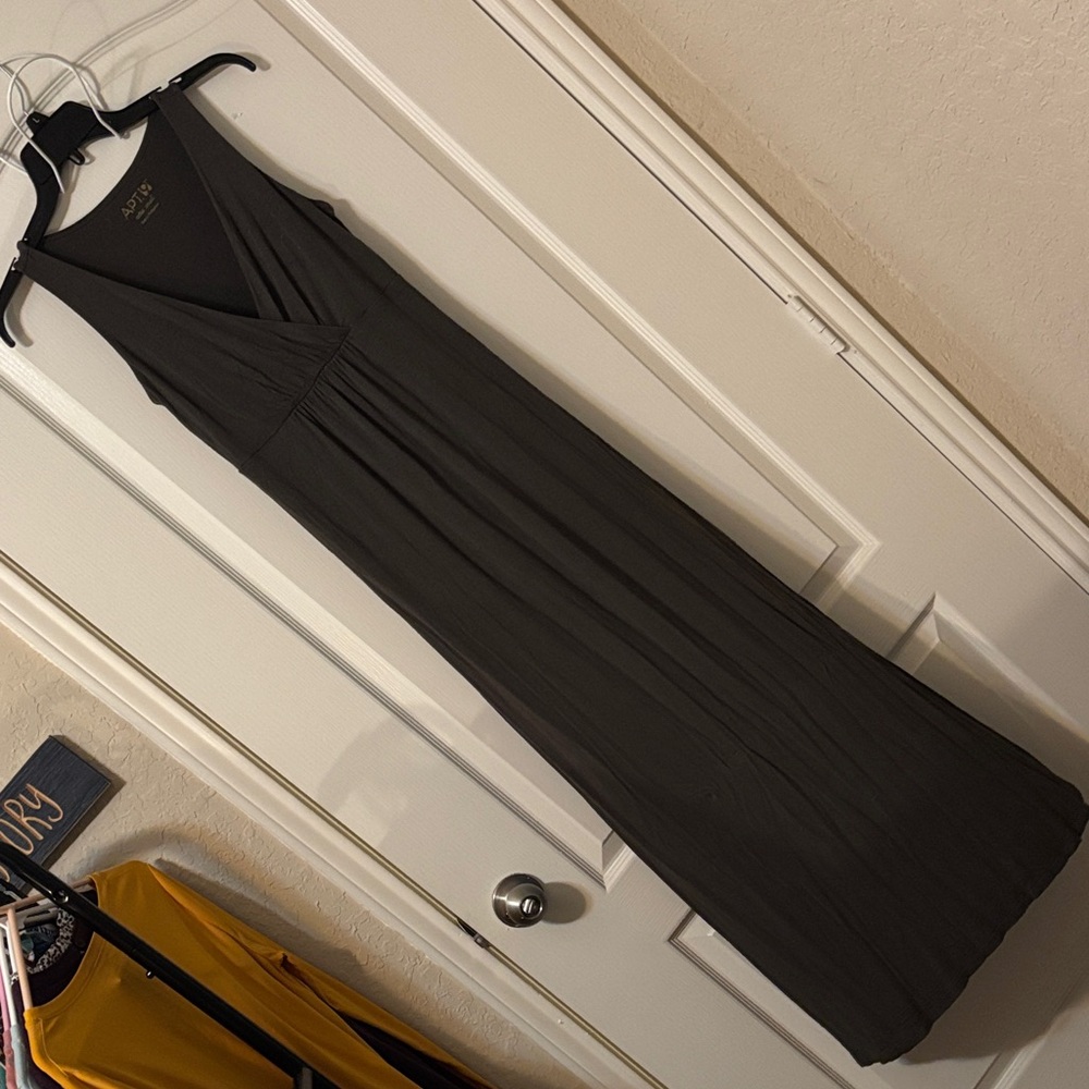 Apt. 9 Olive Sleeveless Maxi Dress
